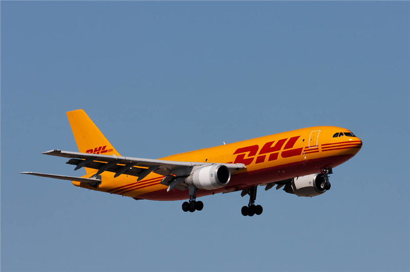 DHL Plane